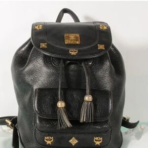 MCM Black Leather Small Backpack Men\'s Women\'s Gold Clasp Zipper Logo Pulls MCM Gradation Visetos Small Stark Backpack Black Gold 758370  main image 2